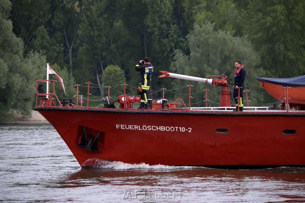 PRhein Koeln Porz Ensen Schwimmer untergegangen P094.JPG - Miklos Laubert